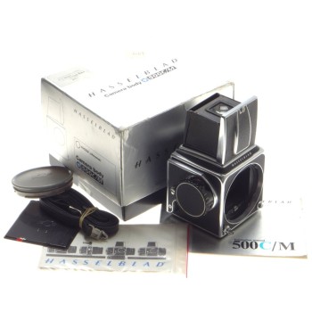 BOXED 500 C/M HASSELBLAD MEDIUM FORMAT CAMERA BODY STRAP WAIST LEVEL FINDER CAPS